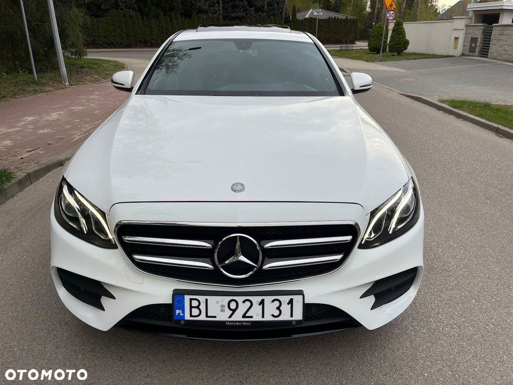 Mercedes-Benz Klasa E 300 9G-TRONIC AMG Line - 2