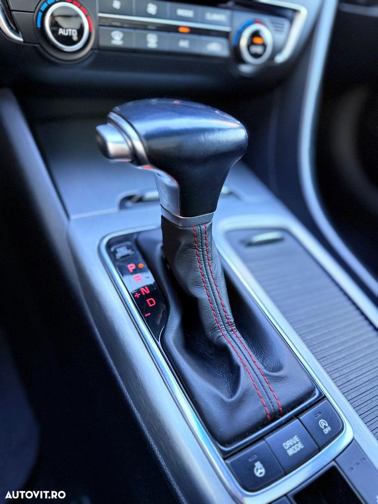 Kia Optima Sportagon 1.7 CRDI DCT GT Line - 28