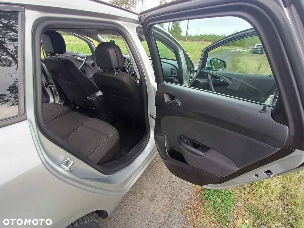 Opel Astra 1.6 CDTI Sport - 26