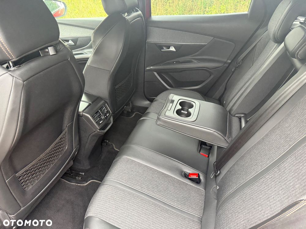 Peugeot 3008 1.5 BlueHDi GT S&S - 21