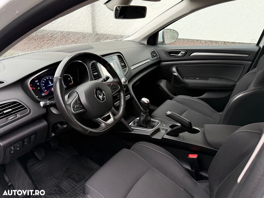 Renault Megane BLUE dCi 115 BUSINESS EDITION - 15