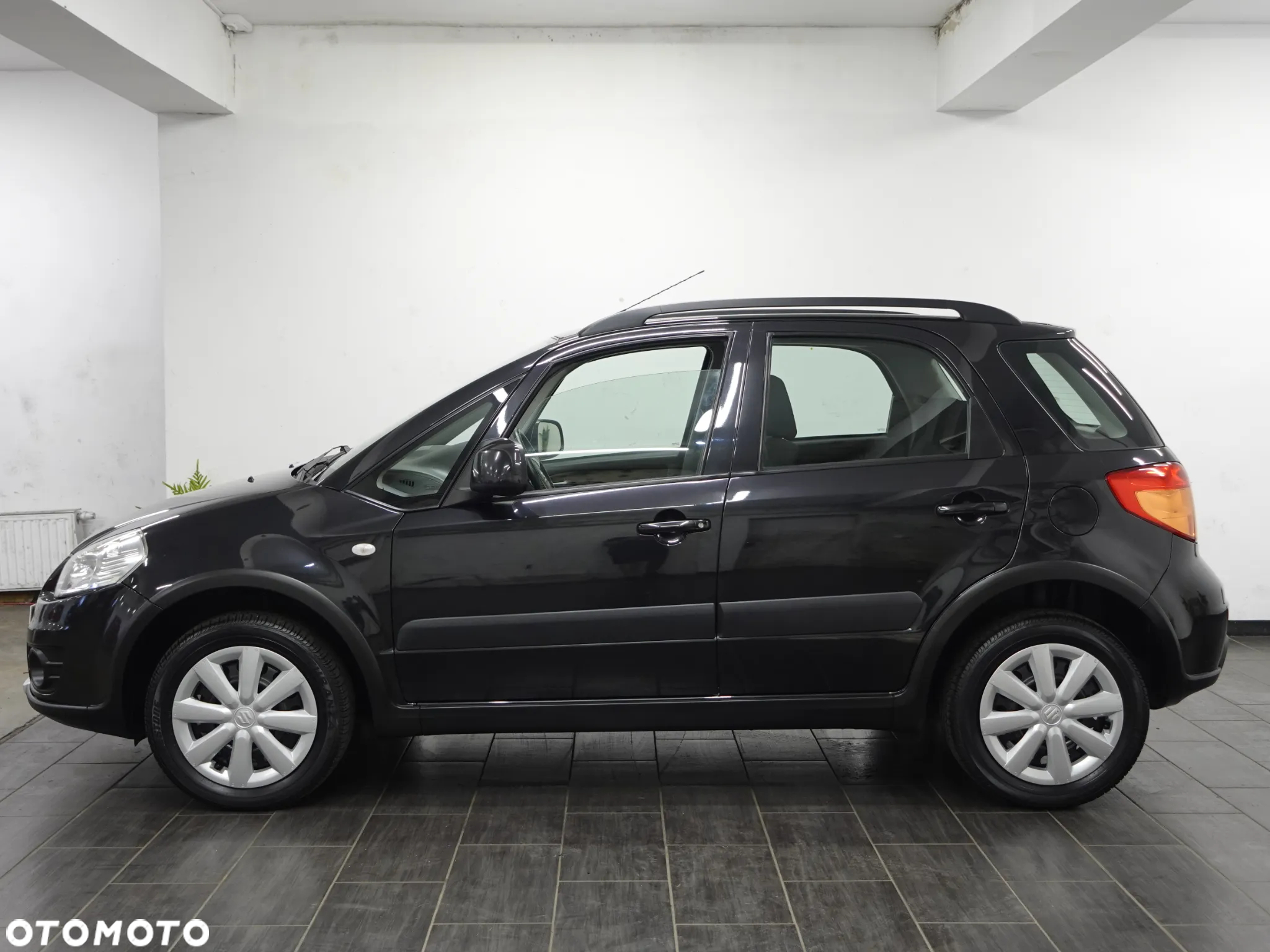 Suzuki SX4 1.6 Comfort 4WD - 5