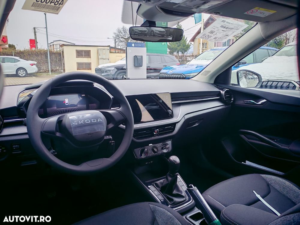 Skoda Fabia 1.0 MPI 80 CP Essence - 12