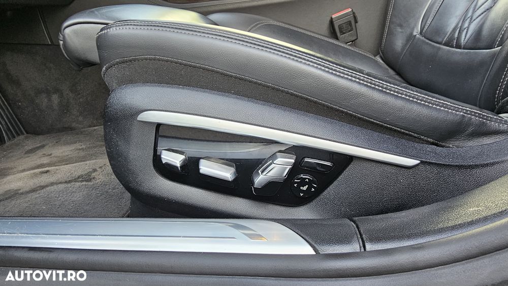 BMW Seria 7 730d - 13