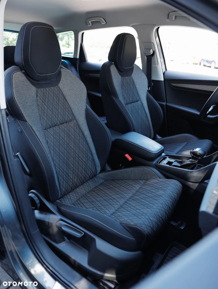 Skoda Karoq 1.5 TSI ACT Selection DSG - 14