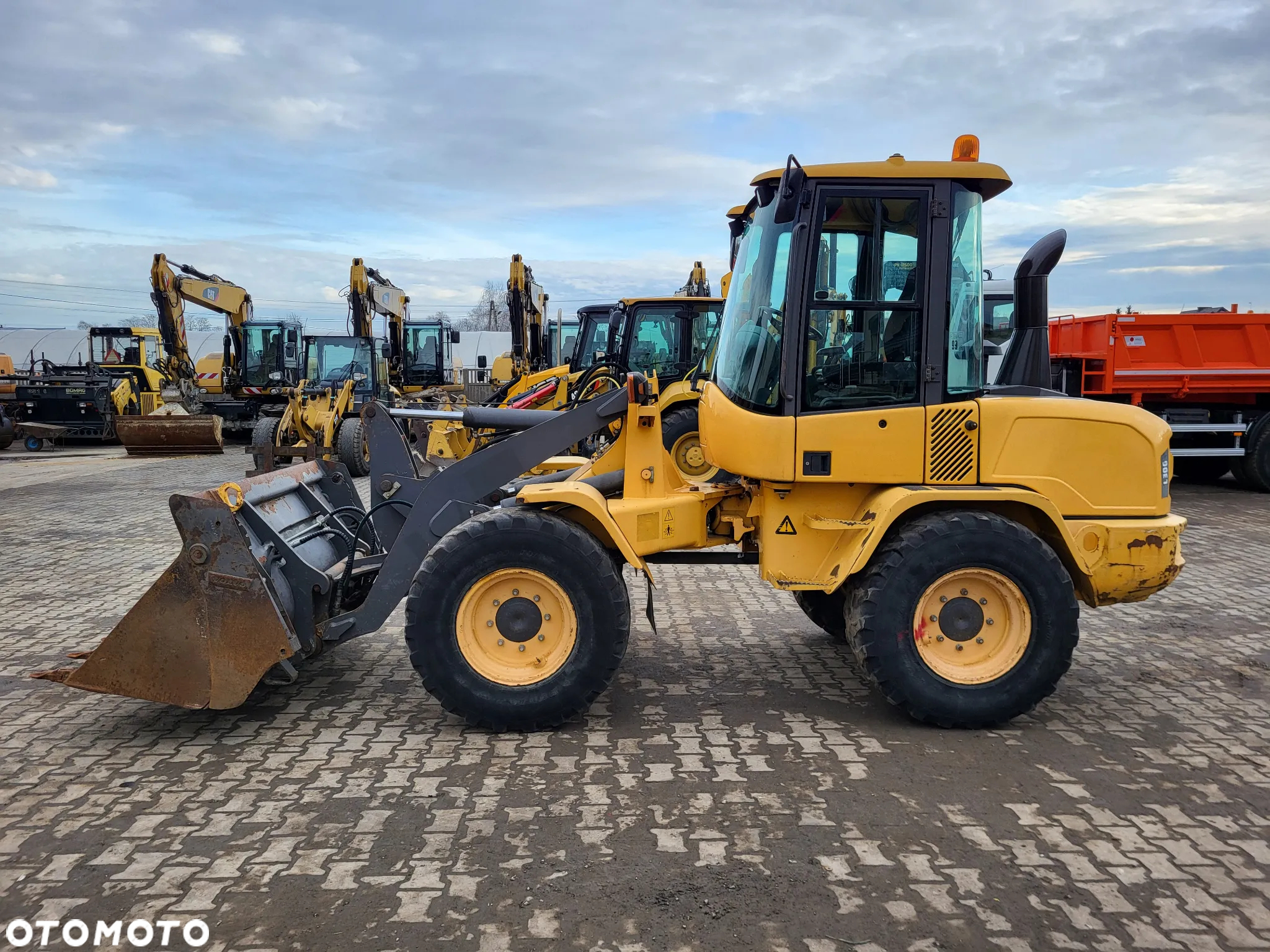 Volvo L 30 / z Niemiec / - 6