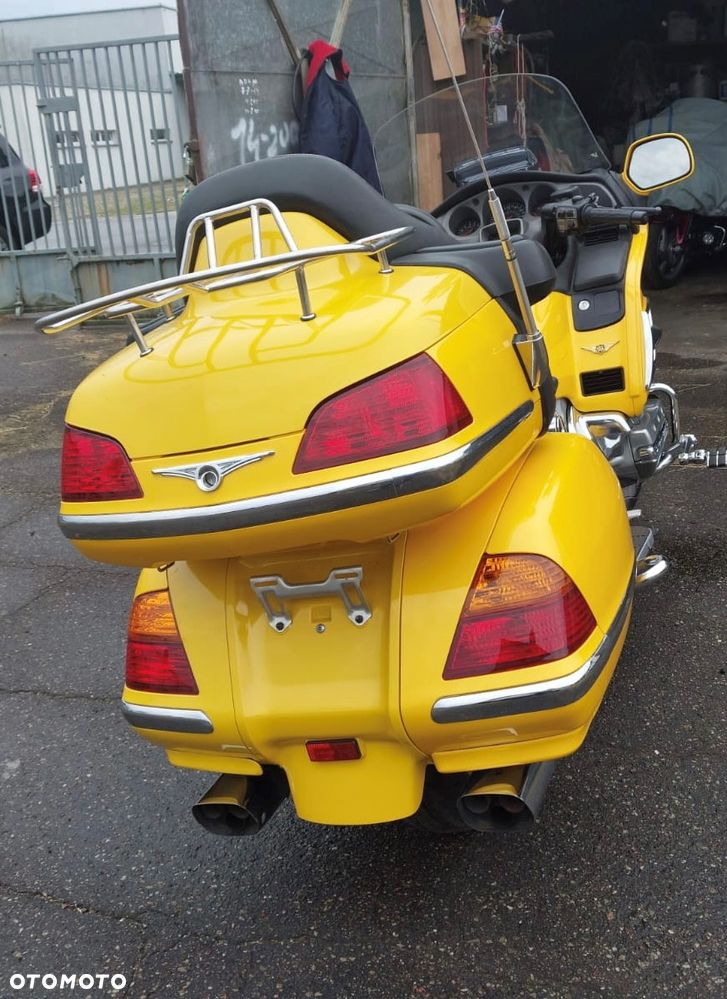 Honda GL - 9