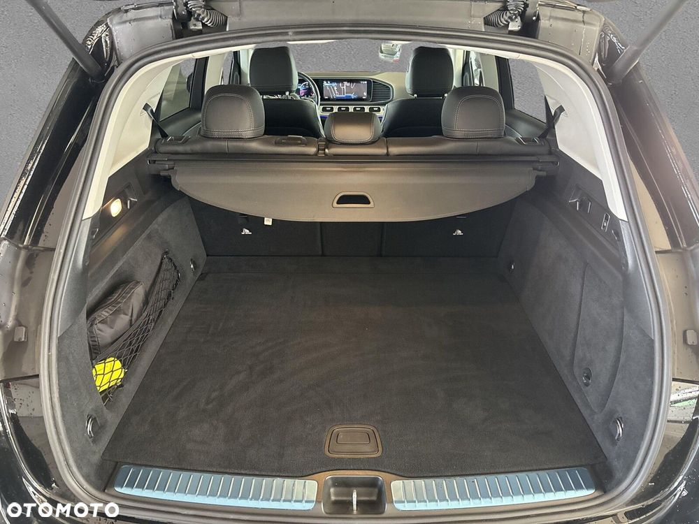 Mercedes-Benz GLE - 27