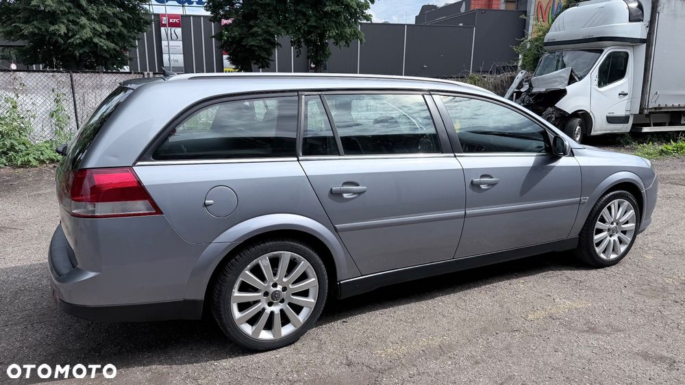 Opel Vectra 1.9 CDTI Cosmo Plus - 34
