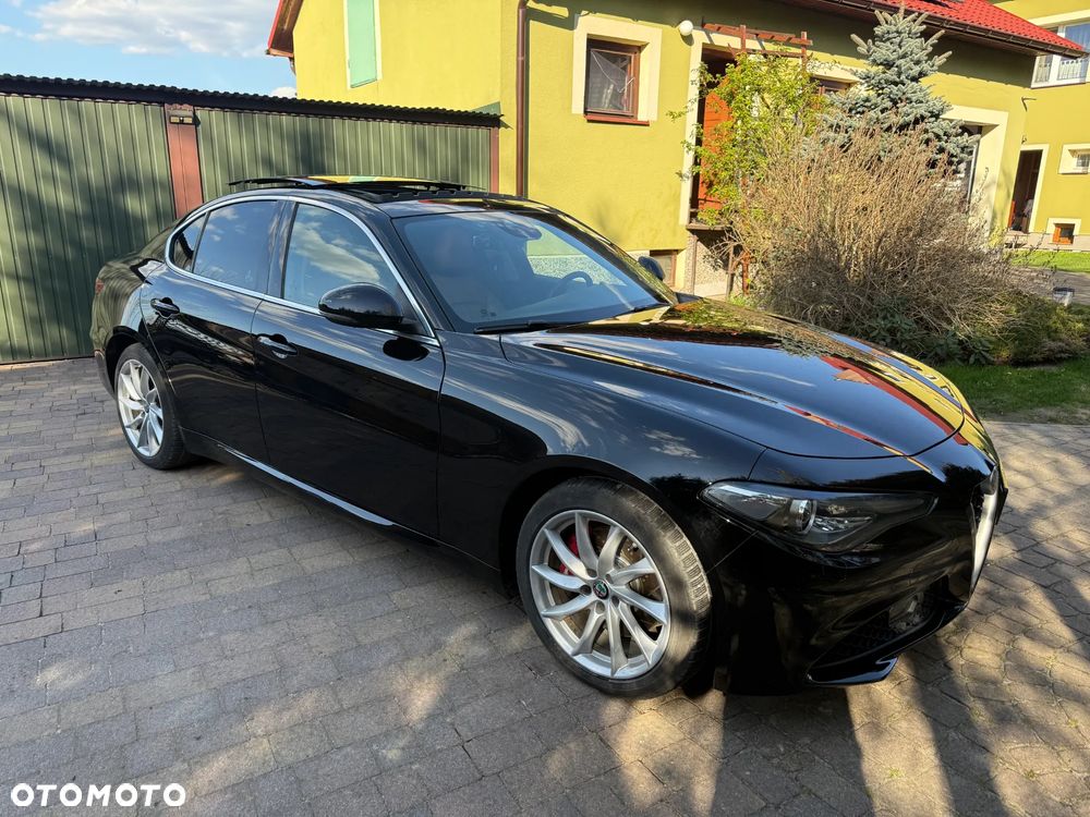 Alfa Romeo Giulia - 3