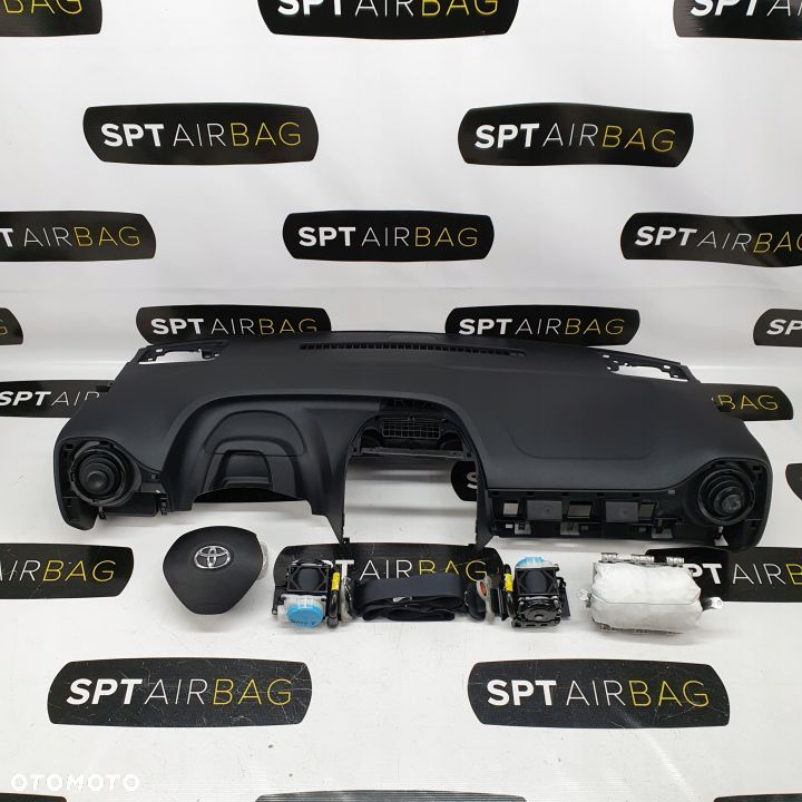 TOYOTA AYGO DESKA ROZDZIELCZA KONSOLA KOKPIT PULPIT PODUSZKI AIRBAG AIR BAG PASY KIT SET - 1