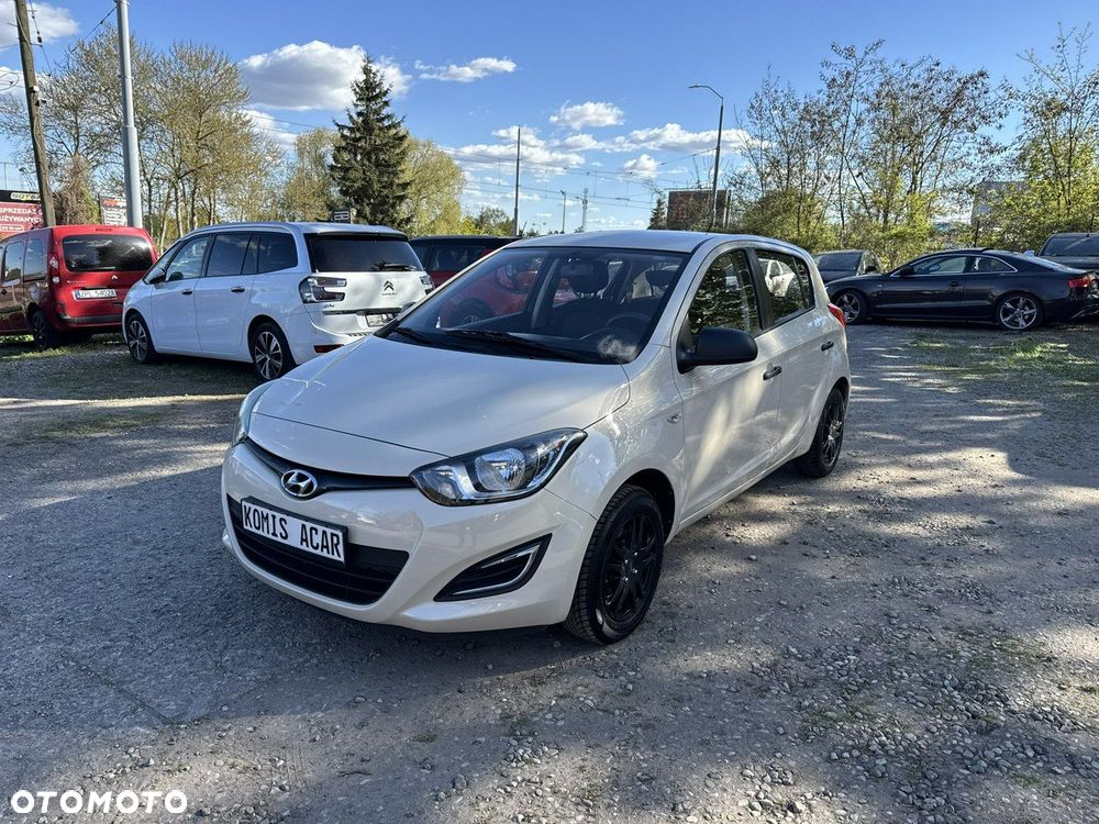 Hyundai i20 - 25