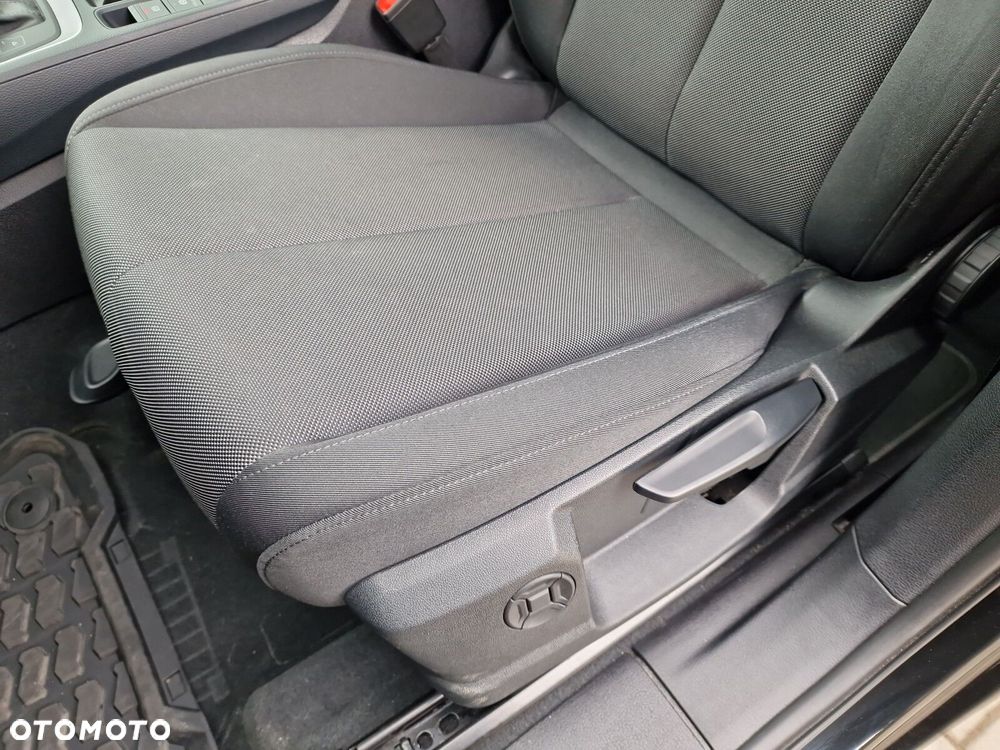Audi Q3 - 16