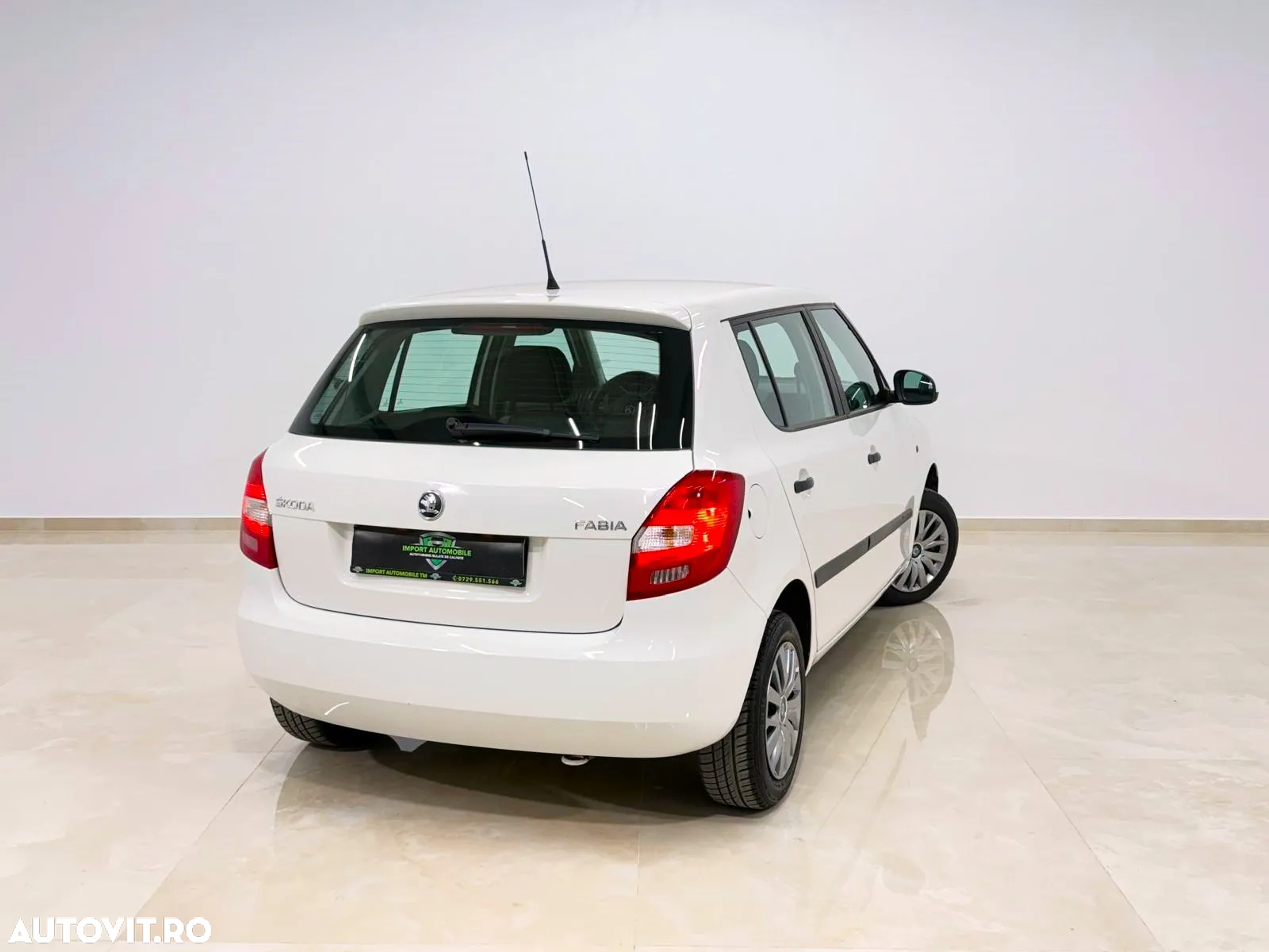 Skoda Fabia 1.2 HTP Ambition - 12