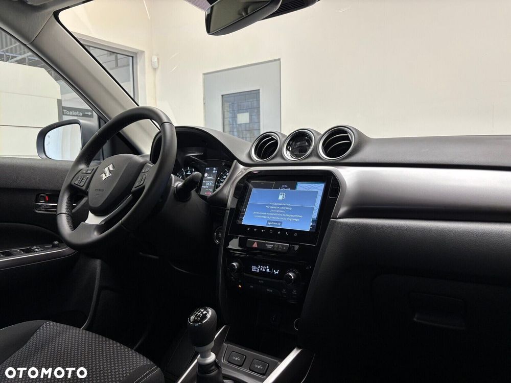 Suzuki Vitara - 23