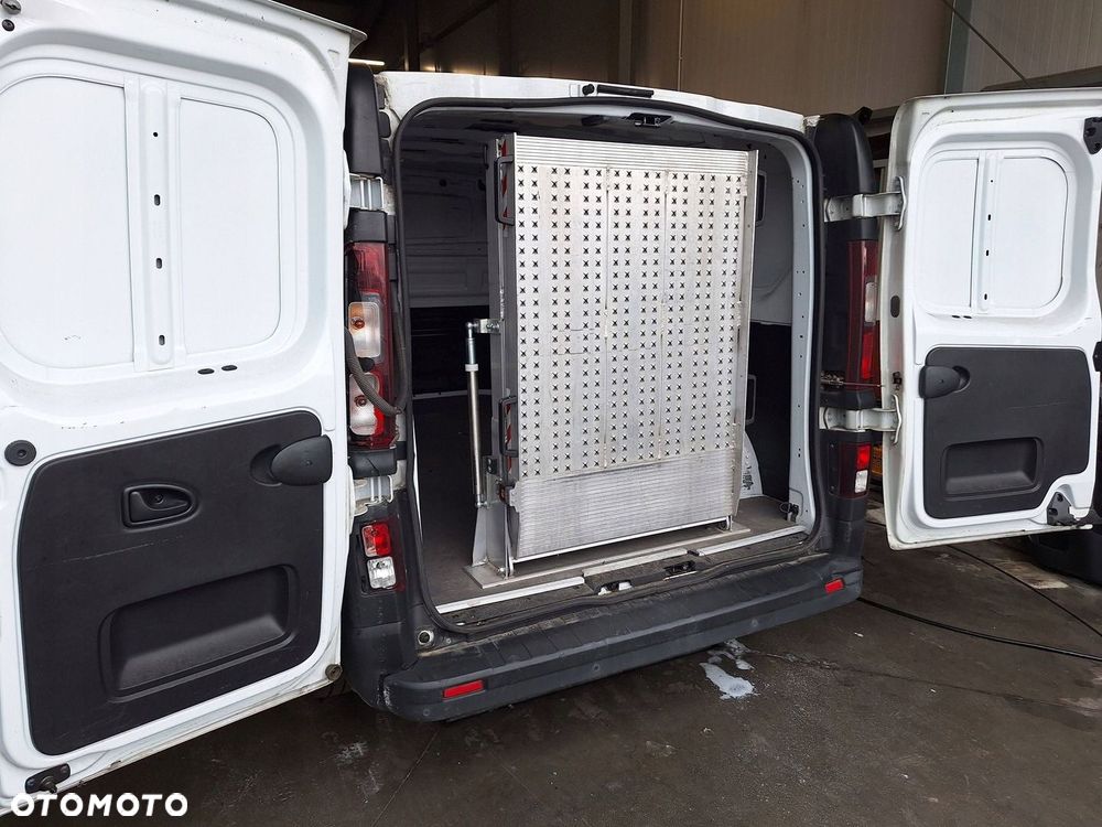 RAMPA ALUMINIOWA PODJAZD DLA NIEPEŁNOSPRAWNYCH NAJAZD RENAULT CITROEN FIAT - 13