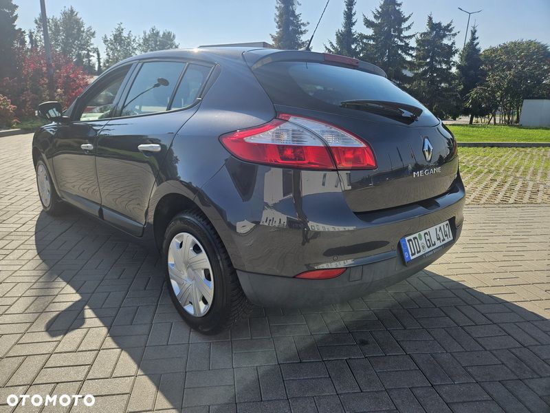 Renault Megane - 13