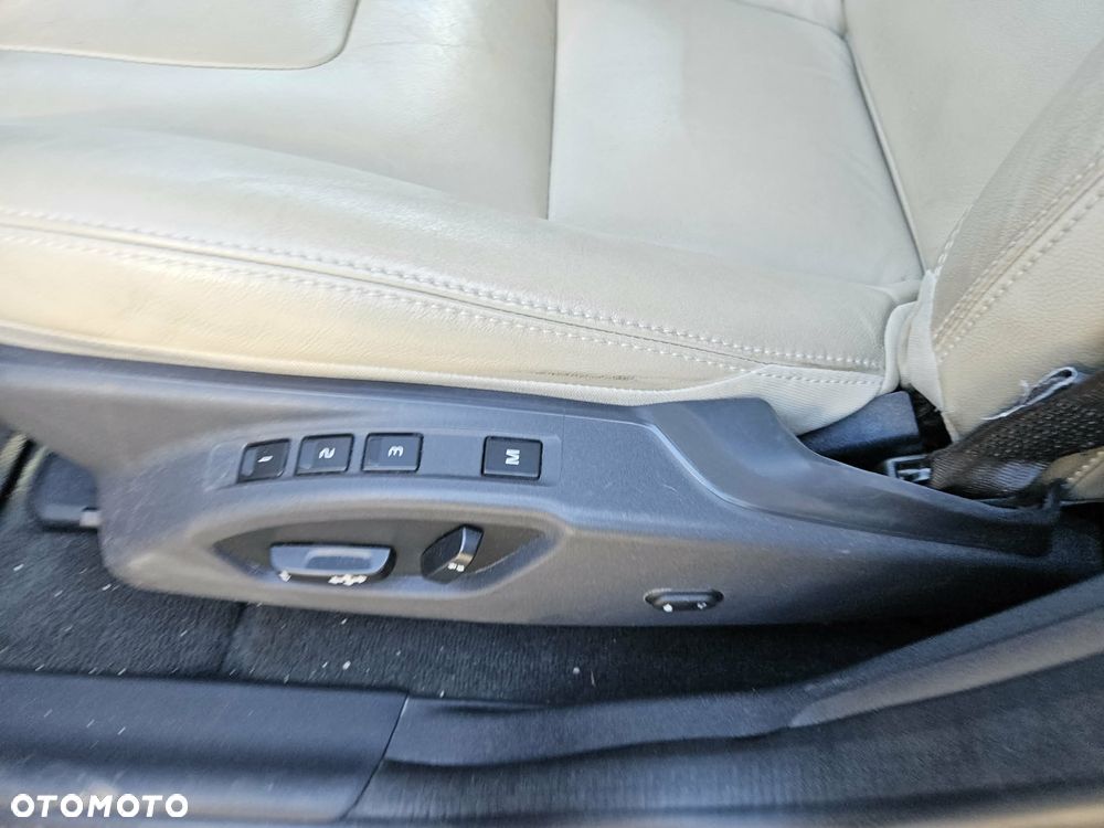 Volvo XC 60 D4 Summum - 19