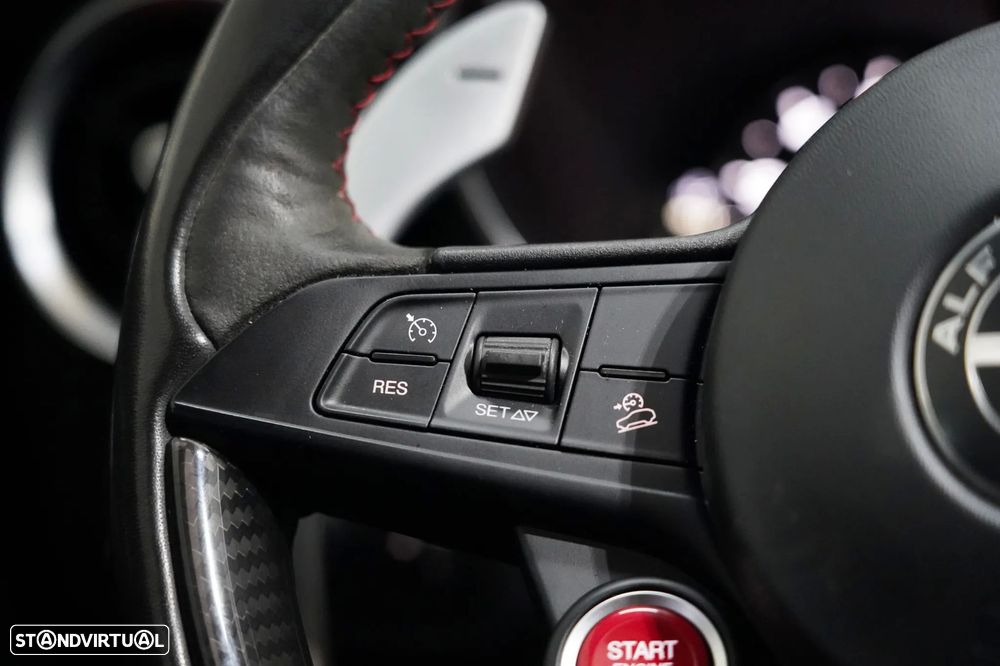 Alfa Romeo Stelvio 2.9 T Quadrifoglio AT8 Q4 - 21