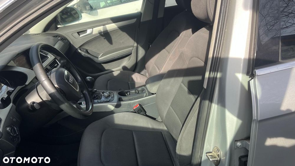 Audi A4 Avant 2.0 TDI - 11