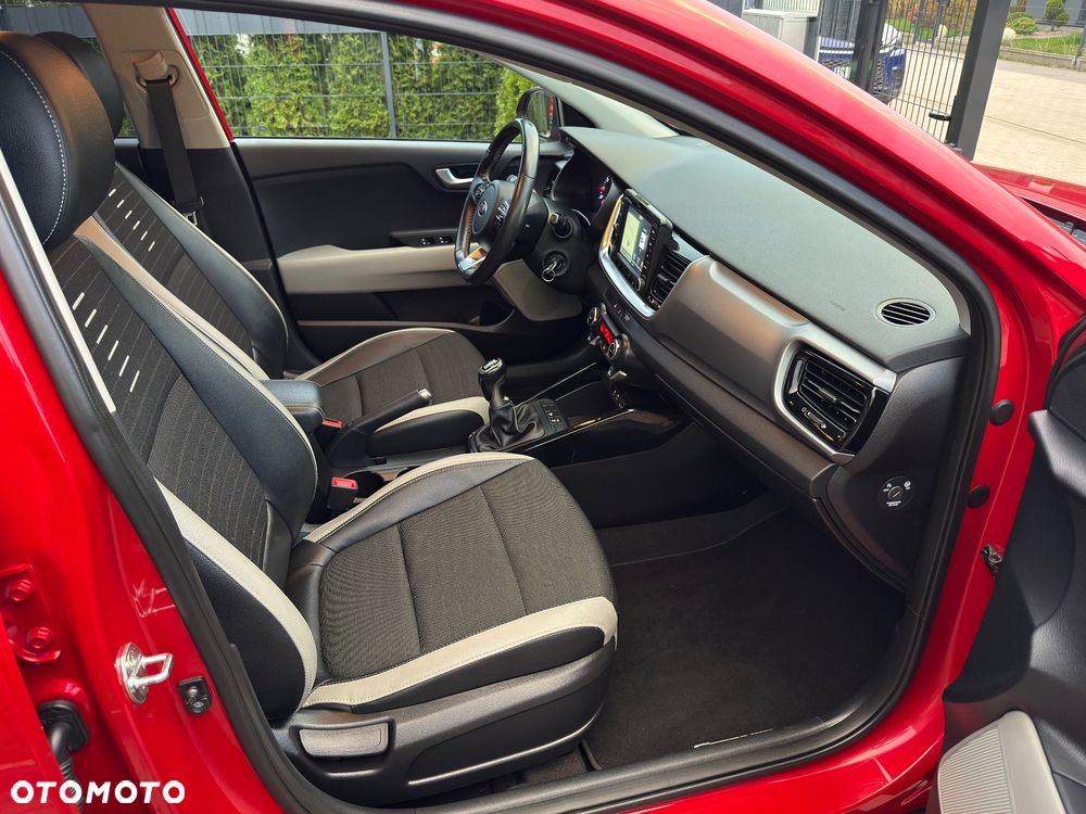 Kia Stonic 1.0 T-GDI L - 23