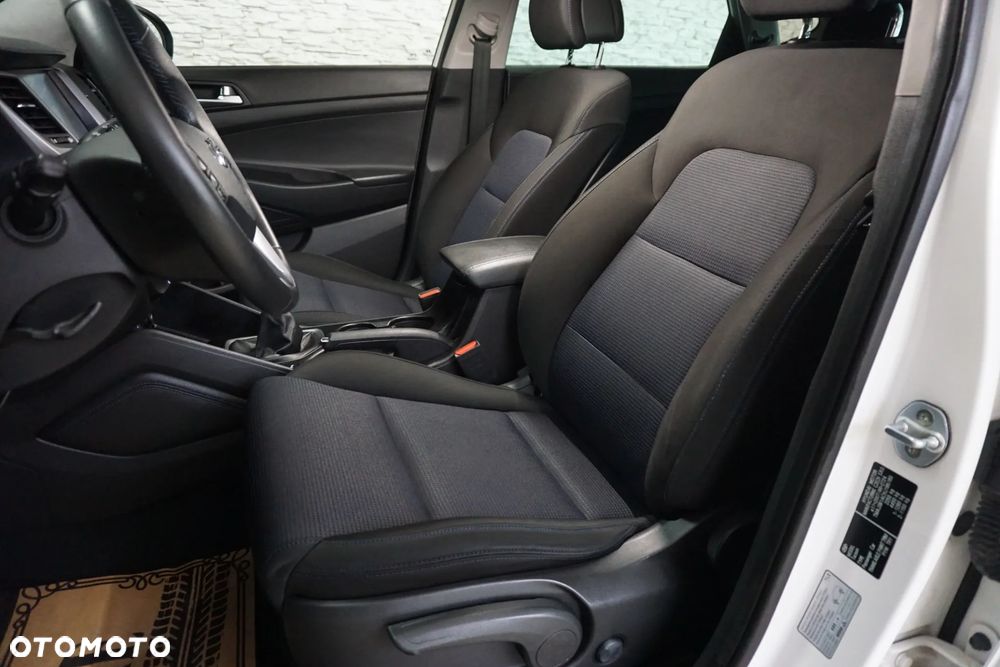 Hyundai Tucson 2.0 CRDi 4WD Trend - 24