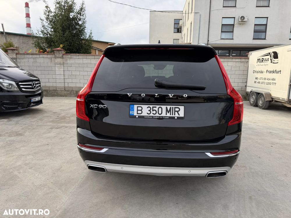 Volvo XC 90 D5 AWD Geartronic Inscription - 8