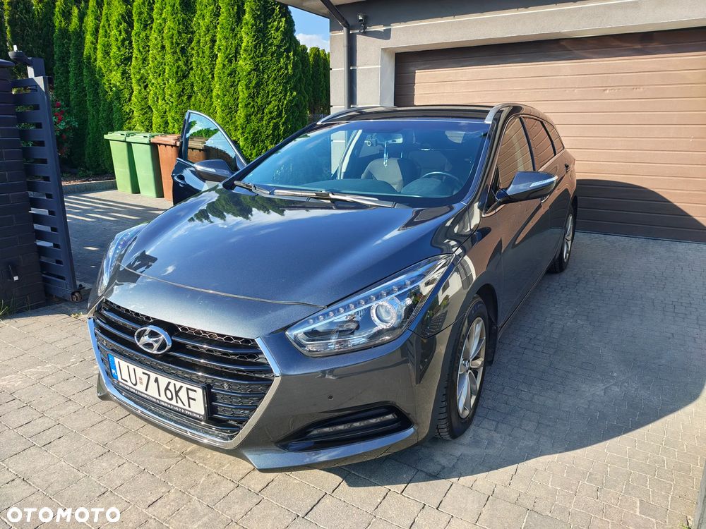 Hyundai i40 1.7 CRDi Comfort DCT - 1