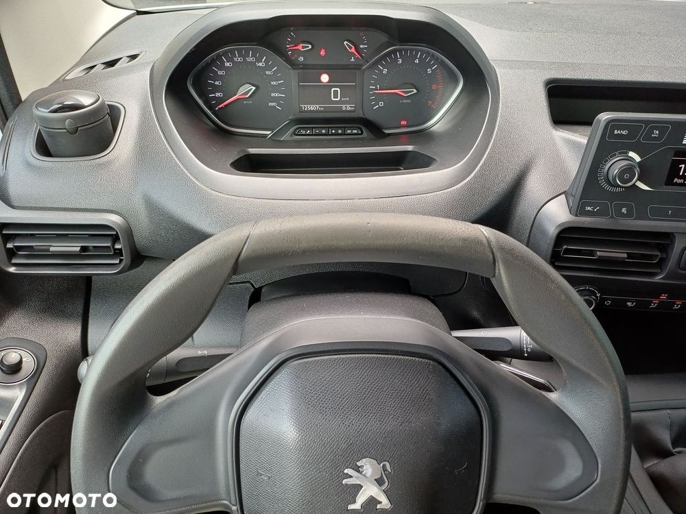 Peugeot Rifter 1.5 BlueHDI Active S&S - 22