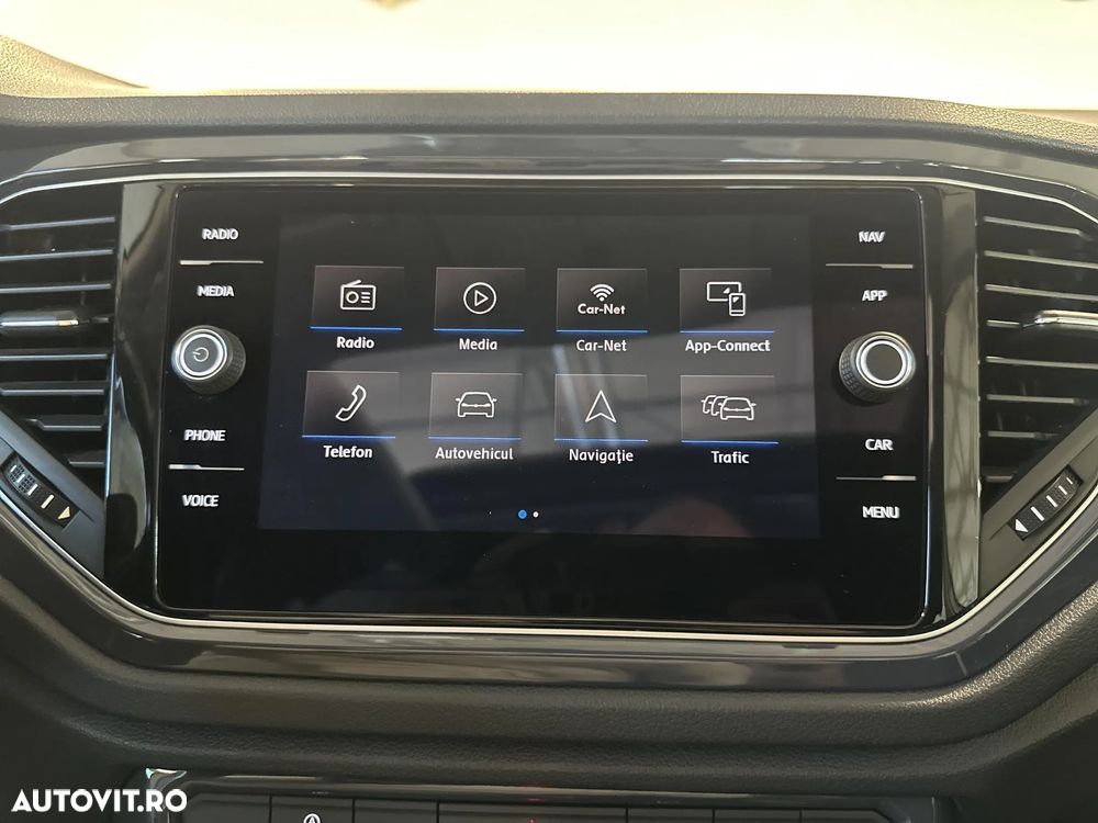 Volkswagen T-ROC - 22