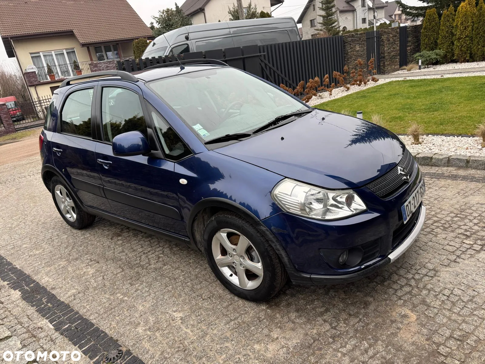Suzuki SX4 1.6 GS / Premium - 3