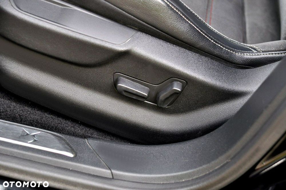 Citroën DS5 BlueHDi 180 Business - 13