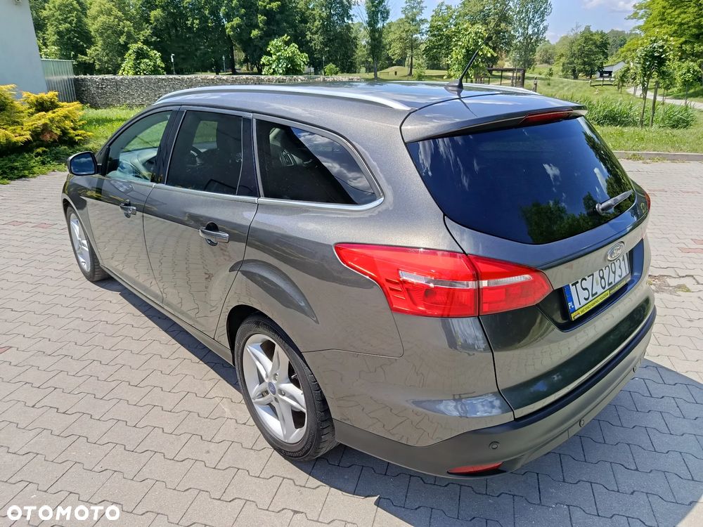 Ford Focus 2.0 TDCi Titanium ASS - 15