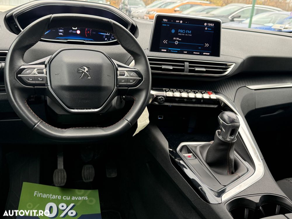 Peugeot 3008 1.2 PureTech Turbo S&S Allure - 5