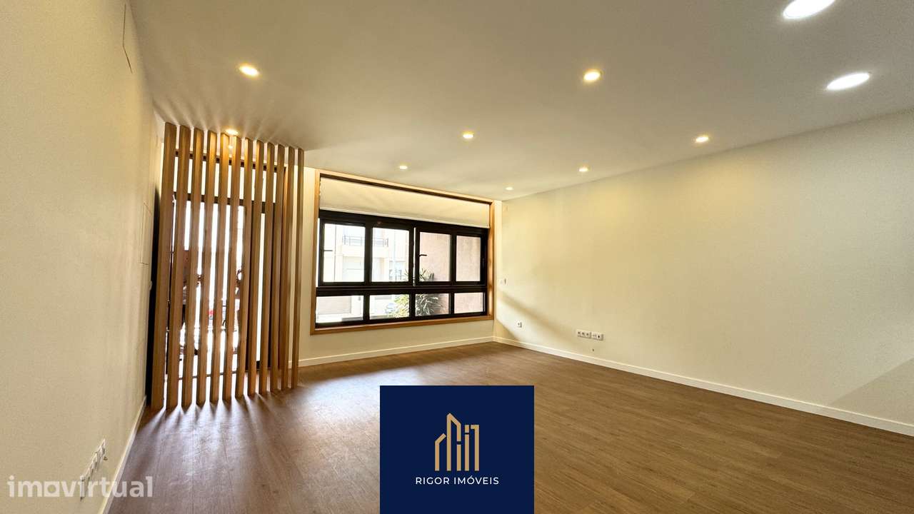 Apartamento T2 Remodelado - Caxinas, Vila do Conde | Oportunidade - Grande imagem: 3/17