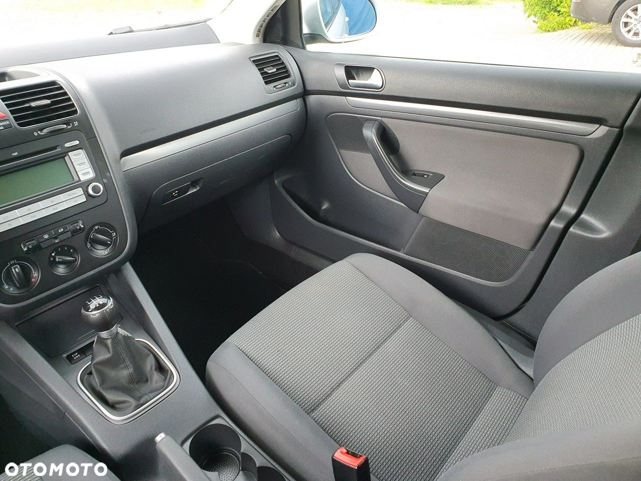 Volkswagen Golf - 13