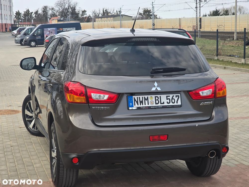 Mitsubishi ASX 1.8 DI-D 2WD Diamant Edition - 35