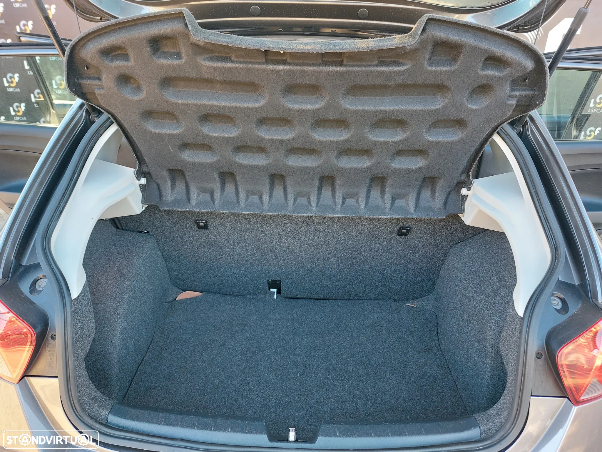 SEAT Ibiza 1.4 TDi Style - 25