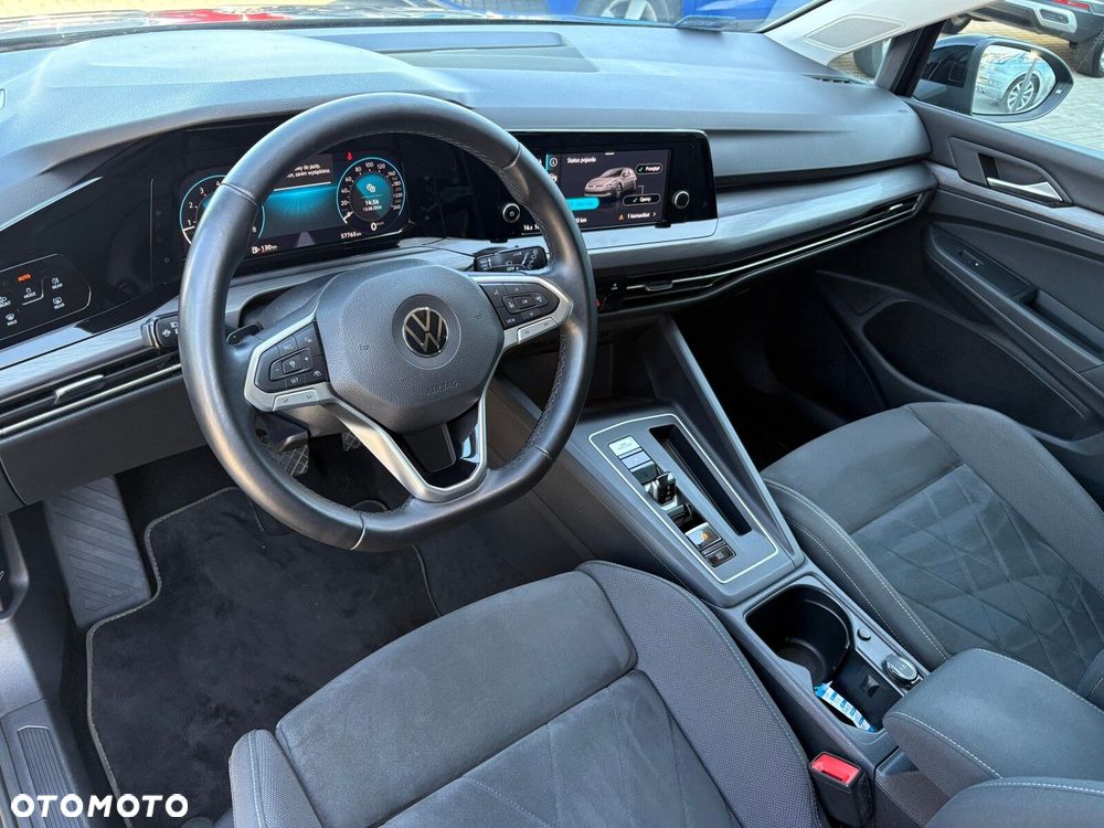 Volkswagen Golf 1.5 eTSI EVO Style DSG - 12