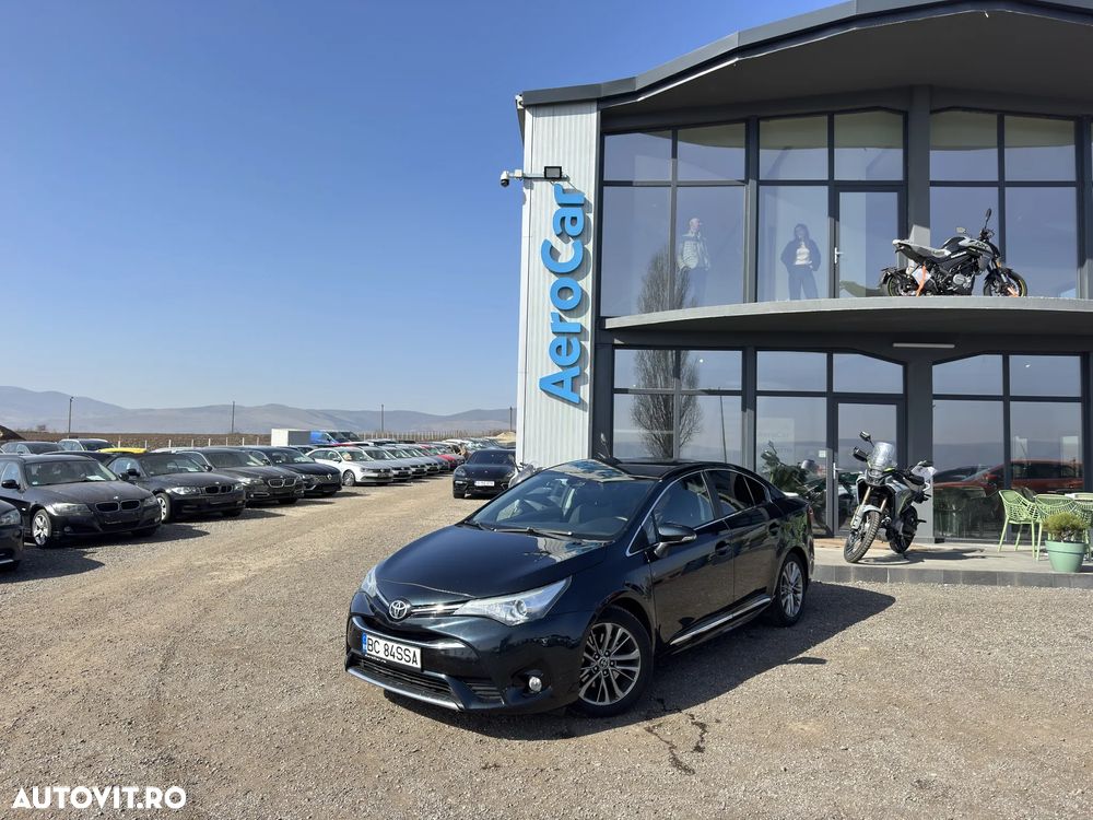 Toyota Avensis 2.0 D-4D Elegance - 2