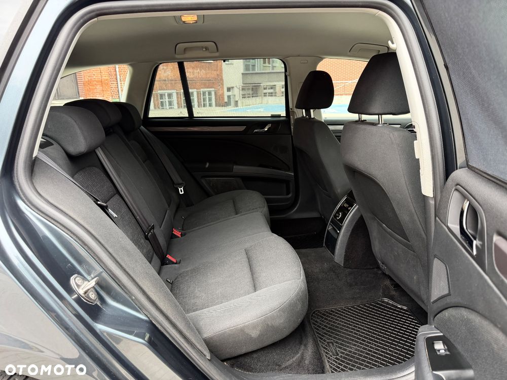 Skoda Superb 2.0 TDI 4x4 Ambition DSG - 27