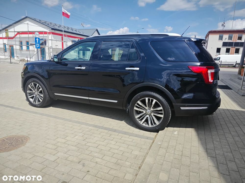 Ford Explorer - 5