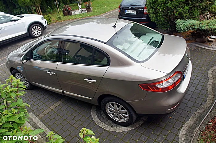 Renault Fluence 1.6 16V Authentique - 8