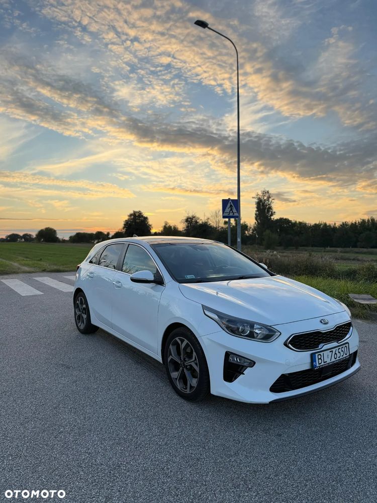 Kia Ceed 1.4 T-GDI DCT OPF Platinum Edition - 12