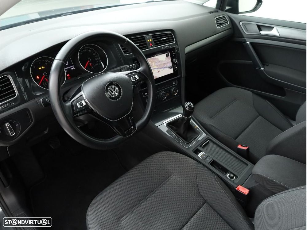 VW Golf 1.0 TSI Confortline - 13