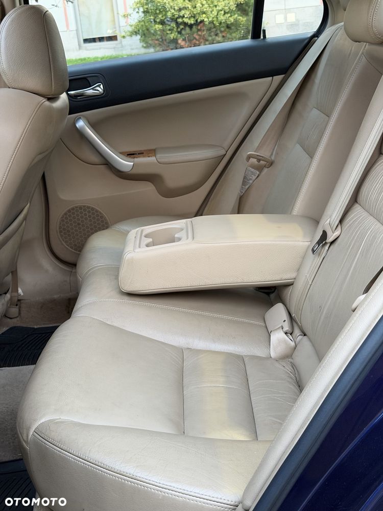 Honda Accord - 8