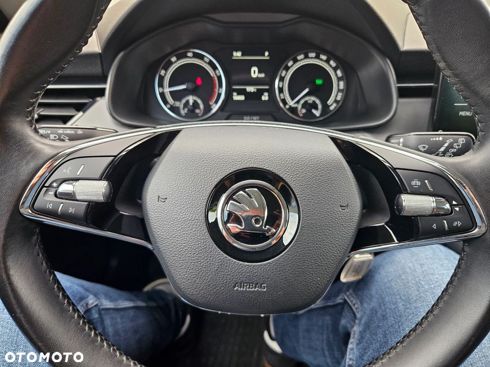 Skoda Kamiq 1.0 TSI Ambition DSG - 11
