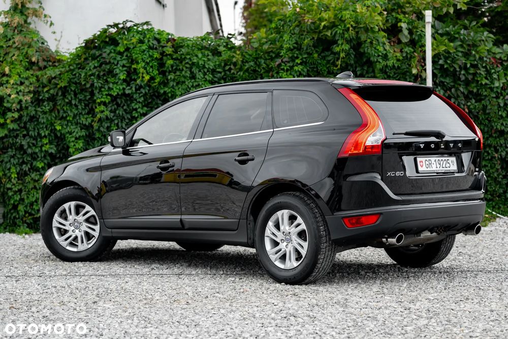 Volvo XC 60 3.2 AWD Kinetic - 11