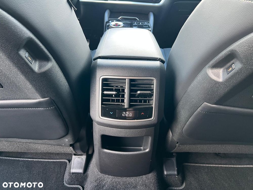 Kia Sportage 1.6T-GDI AWD GT-line - 25