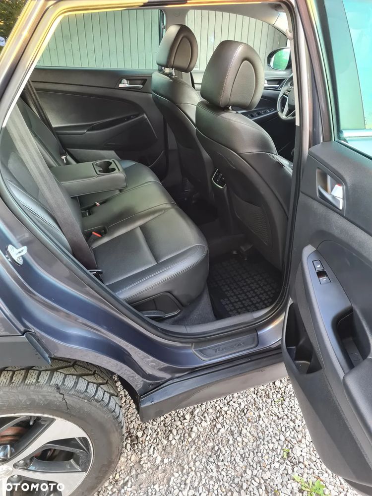 Hyundai Tucson 2.0 CRDI Premium 4WD - 10